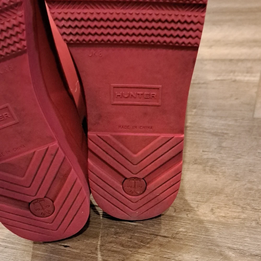 Hunter Vibrant Red Tall Rain Boots - Picture 7 of 10